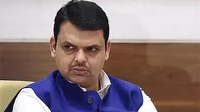 मुख्यमंत्री फडणवीस का आरोप - पीएम मोदी की दुनिया में तारीफ, कांग्रेस गैस आपूर्ति पर साजिश कर पैनिक तैयार कर रही है मुख्यमंत्री फडणवीस का आरोप - पीएम मोदी की दुनिया में तारीफ, कांग्रेस गैस आपूर्ति पर साजिश कर पैनिक तैयार कर रही है