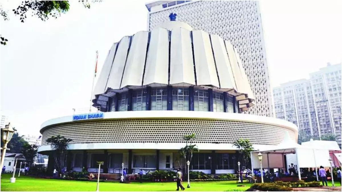 महंगा हुआ गैस सिलेंडर खाद्य तेल की कीमतें भी बढ़ी, 237 मेडिकल दुकानों का लाइसेंस रद्द, मंत्री फुंडकर की गैरहाजिरी पर हंगामा, मुंबई मनपा का सरकार के पास 10 हजार 931 करोड़ बकाया महंगा हुआ गैस सिलेंडर खाद्य तेल की कीमतें भी बढ़ी, 237 मेडिकल दुकानों का लाइसेंस रद्द, मंत्री फुंडकर की गैरहाजिरी पर हंगामा, मुंबई मनपा का सरकार के पास 10 हजार 931 करोड़ बकाया