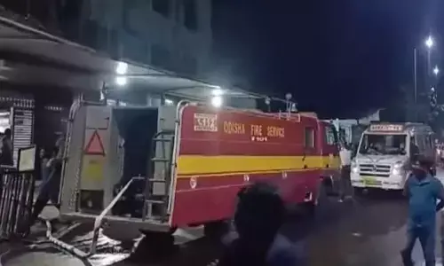 कटक के सरकारी अस्पताल में भीषण आग, 10 मरीजों की झुलसने से मौत, मुआवजे का ऐलान