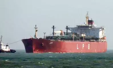 शिवालिक के बाद LPG जहाज नंदा देवी कांडला पोर्ट पहुंचा, OIL टैंकर जग लाडकी के जल्द पहुंचने की उम्मीद