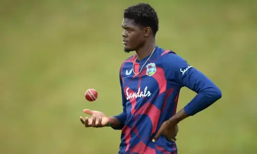 IPL के इतिहास में ऐसी घातक गेंदबाजी जिसने मचा दिया था कोहराम, 12 रन देकर झटके थे 6 विकेट