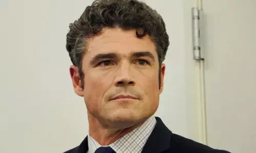 ट्रंप को लगा बड़ा झटका, काउंटर टेररिज्म सेंटर के डायरेक्टर जो केंट ने दिया इस्तीफा, ईरान के साथ जंग को लेकर किया बड़ा खुलासा!