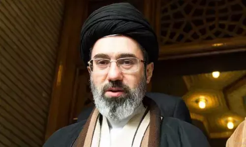 उनके हत्यारों को जल्द से जल्द सजा... लारिजानी की मौत के बाद ईरानी सुप्रीम लीडर ने अमेरिका और इजरायल को दी चेतावनी