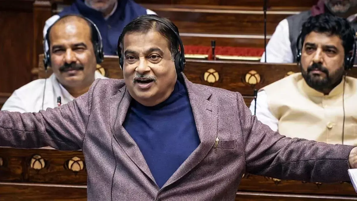 बिहार, यूपी समेत 8 राज्यों के 53 जिलों से हैं एनएच परियोजनाओं में काम करने वाले सर्वाधिक श्रमिक - गडकरी बिहार, यूपी समेत 8 राज्यों के 53 जिलों से हैं एनएच परियोजनाओं में काम करने वाले सर्वाधिक श्रमिक - गडकरी