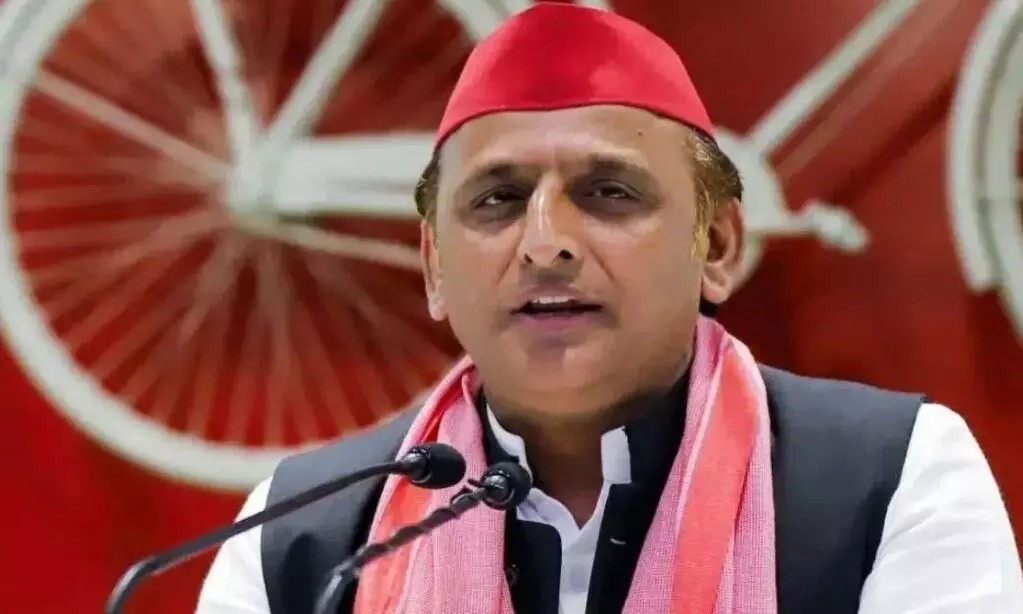 सपा नेता अखिलेश यादव ने विधानसभा चुनाव 2027 के लिए चल दिया नया दांव, बीजेपी खेमें में बड़ी टेंशन सपा नेता अखिलेश यादव ने विधानसभा चुनाव 2027 के लिए चल दिया नया दांव, बीजेपी खेमें में बड़ी टेंशन