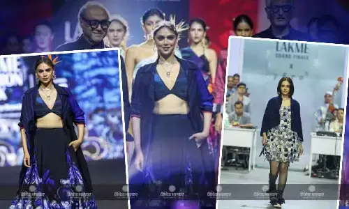 फैशन शो में आउट ऑफ ऑफिस कलेक्शन में एक्ट्रेस अनीत पड्डा ने लगाए चार चांद, अदिति राव का दिखा शानदार लुक