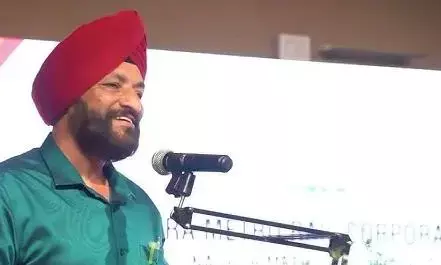 तेजिंदर सिंह रेणू ने कहा - सिलेंडरों की किल्लत से होटल व रेस्तरां के बुरे हाल, 20 फीसदी आपूर्ति से नहीं चलेगा काम तेजिंदर सिंह रेणू ने कहा - सिलेंडरों की किल्लत से होटल व रेस्तरां के बुरे हाल, 20 फीसदी आपूर्ति से नहीं चलेगा काम