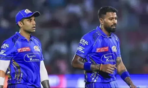 सूर्यकुमार को क्यों नहीं बनाया कप्तान? मुंबई इंडियंस की कमान हार्दिक के हाथ में रहने पर भड़का दिग्गज क्रिकेटर