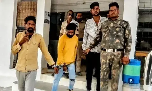 ऑटो चालक से रंगदारी मांगने पर सलाखों के पीछे पहुंचे 3 बदमाश