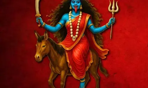 मां कालरात्रि की पूजा से दूर होते हैं, सभी कष्ट, जानिए मंत्र और विधि