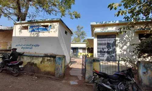 रैपुरा में बच्चों का टीकाकरण दो माह से ठप, अभिभावकों में चिंता