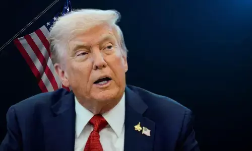 मिडिल ईस्ट में जारी जंग के 27वें दिन ट्रंप का बड़ा दावा, कहा- ईरान समझौते के लिए मांग रहा भीख साथ में भेजी अहम सौगात