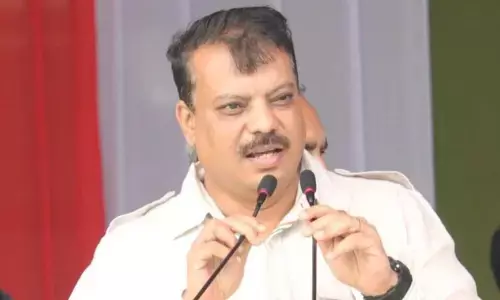 डिफॉल्टर हो रहे किसान, ऋण वसूली की अंतिम तिथि 30 अप्रैल करें सरकार - सिंघार डिफॉल्टर हो रहे किसान, ऋण वसूली की अंतिम तिथि 30 अप्रैल करें सरकार - सिंघार