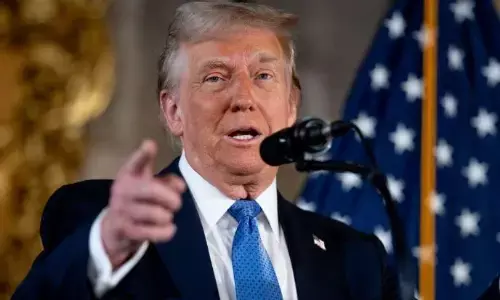 डोनाल्ड ट्रंप ने ईरान के सामने रखी 15 शर्तें, डील के लिए हो जाओ राजी या हमलों के लिए रहो तैयार