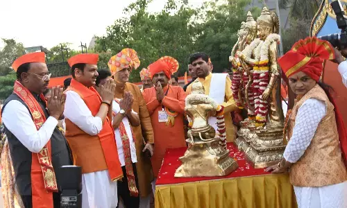 रामनगर में 48 झांकियों के साथ निकली शोभायात्रा, पूर्व नागपुर में भी गूंज उठा राम नाम