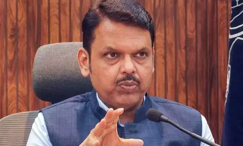 महाराष्ट्र में कितने समय के लिए बचा है पेट्रोल-डीजल का स्टॉक? CM देवेंद्र फडणवीस  ने बताया