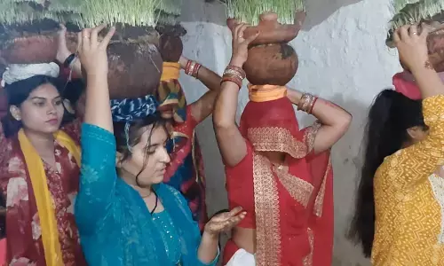 नवरात्रि के अंतिम दिन भक्तिभाव के साथ जवारों का हुआ विसर्जन