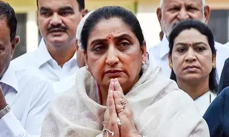 सुनील तटकरे ने कहा - राकांपा के दोनों गुटों के विलीनीकरण पर सुनेत्रा पवार लेंगी आखिरी फैसला सुनील तटकरे ने कहा - राकांपा के दोनों गुटों के विलीनीकरण पर सुनेत्रा पवार लेंगी आखिरी फैसला