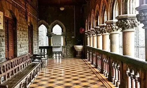 रिश्वत मामले मेंबरी होने से ही पूरी सैलरी पाने के अधिकारी नहीं, बिना ठोस सबूत आत्महत्या के लिए उकसाना और क्रूरता के लिए पर्याप्त नहीं