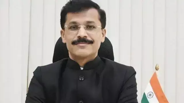 तुकाराम मुंढे का तबादला रद्द करने की मांग को लेकर दिव्यांगों का मंत्रालय में प्रदर्शन