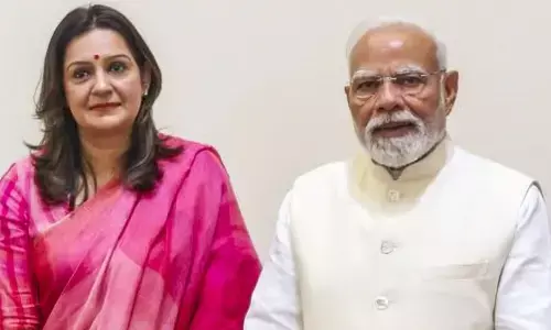 प्रियंका चतुर्वेदी ने PM मोदी से की मुलाकात, फ्यूचर की पॉलिटिक्स पर की बड़ी घोषणा