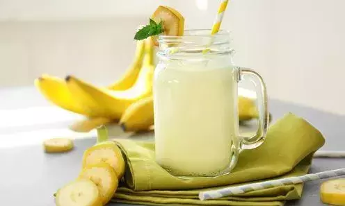 पेट भी भरेगा और हेल्दी भी रहेगा...गर्मियों में झटपट बनाएं ये रिफ्रेशिंग ड्रिंक पेट भी भरेगा और हेल्दी भी रहेगा...गर्मियों में झटपट बनाएं ये रिफ्रेशिंग ड्रिंक