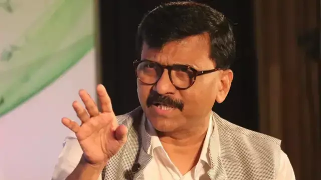 शिवसेना उद्धव गुट का कांग्रेस को समर्थन के संकेत, जल्द करेंगे शरद पवार और कांग्रेस से बात