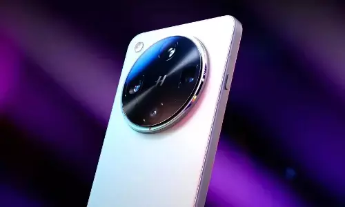 Oppo Find X9 Ultra की लीक हुई तस्वीर से डिजाइन का पता चला, मिल सकती है 7,050mAh बैटरी