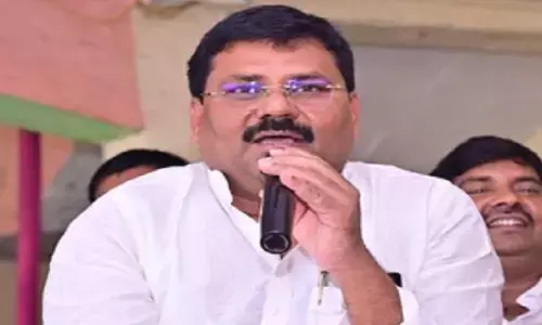 मोतिहारी शराब कांड पर गरमाई सियासत, JDU प्रदेश अध्यक्ष बोले प्रशासन अपना काम कर रहा वजह जल्द आए आएगी सामने