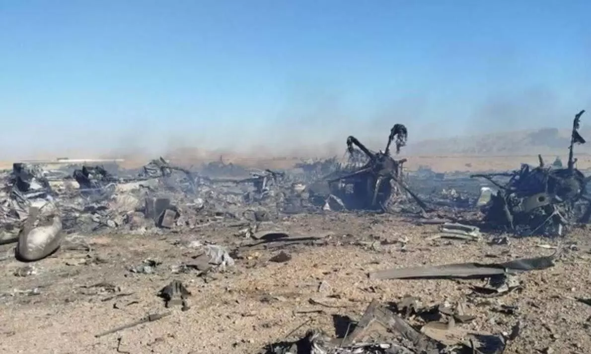 ईरान ने अमेरिका के तबाह किए गए विमानों के सबूत की जारी, IRGC ने वीडियो शेयर करते हुए किया बड़ा दावा? ईरान ने अमेरिका के तबाह किए गए विमानों के सबूत की जारी, IRGC ने वीडियो शेयर करते हुए किया बड़ा दावा?