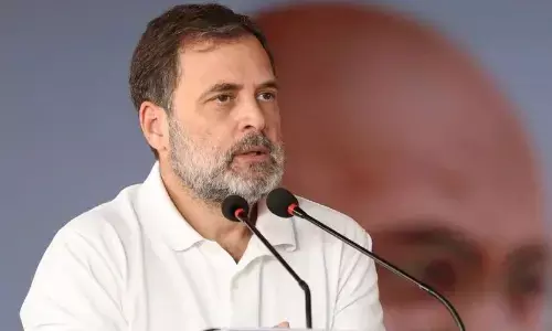 बिश्वनाथ पहुंचे राहुल गांधी, जनसभा को संबोधित कर पीएम मोदी पर साधा निशाना, कहा- ट्रंप के कंट्रोल में हैं पीएम बिश्वनाथ पहुंचे राहुल गांधी, जनसभा को संबोधित कर पीएम मोदी पर साधा निशाना, कहा- ट्रंप के कंट्रोल में हैं पीएम