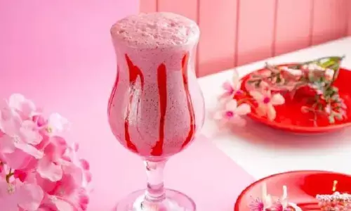 गर्मियों में रहना चाहते हैं हेल्दी तो, ये ड्रिंक आपको देगी ताकत, मूड भी जाएगा फ्रेश