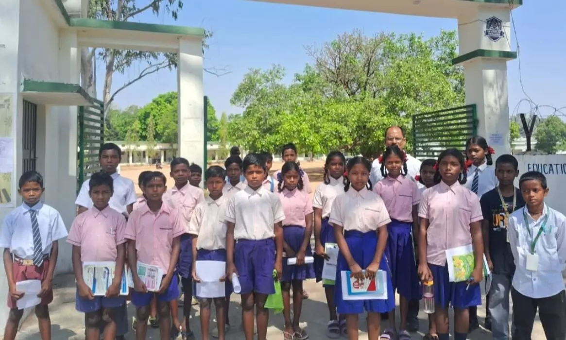 झारखंड शिक्षा परियोजना परिषद द्वारा संचालित राज्य के 82 मॉडल विद्यालय प्रवेश परीक्षा शांतिपूर्ण एवं सफलतापूर्वक सम्पन्न झारखंड शिक्षा परियोजना परिषद द्वारा संचालित राज्य के 82 मॉडल विद्यालय प्रवेश परीक्षा शांतिपूर्ण एवं सफलतापूर्वक सम्पन्न