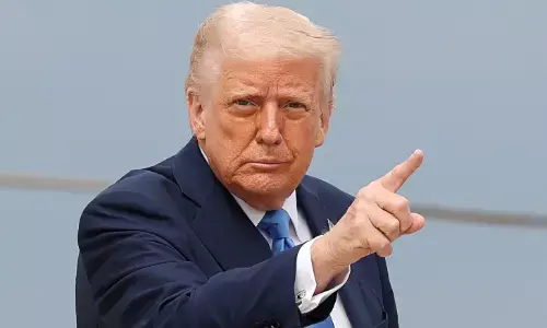 ट्रंप ने एक बार फिर अलापा पुराना राग, कहा- भारत-पाकिस्तान समेत 8 युद्ध  रुकवाए