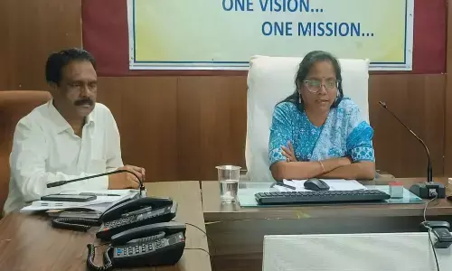 कलेक्टर ने की राजस्व प्रकरणों के निराकरण की समीक्षा