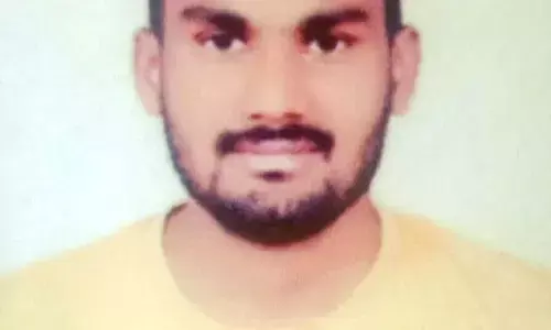 एसआरपीएफ भर्ती के दौरान दौड़ लगाते समय अचानक गिरे युवक की मृत्यु