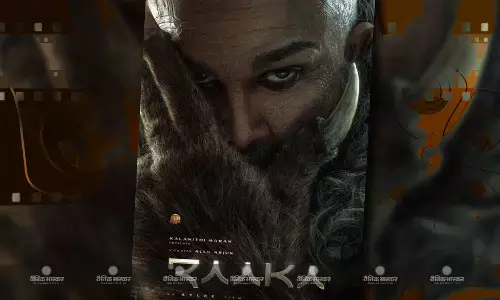 जन्मदिन के मौके पर रिलीज हुआ अल्लू अर्जुन और एटली की फिल्म का पोस्टर, फिल्म का टाइटल भी किया रिवील, इस अवतार में दिखे एक्टर