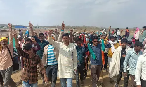 केन-बेतवा विस्थापितों का फूटा गुस्सा, प्रशासन को पीछे हटना पड़ा चिता आंदोलन हुआ और उग्र