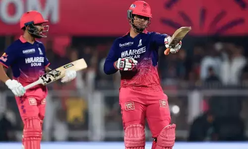 गोवाहाटी में आया वैभव सूर्यवंशी का तूफान, 15 गेंदों पर ठोकी फिफ्टी, लगाई रिकॉर्ड्स की झड़ी