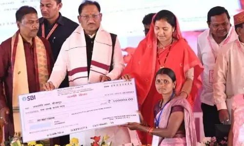 स्वाभिमान की नई पहचान : छत्तीसगढ़ में महिला सशक्तिकरण का स्वर्णिम दौर स्वाभिमान की नई पहचान : छत्तीसगढ़ में महिला सशक्तिकरण का स्वर्णिम दौर