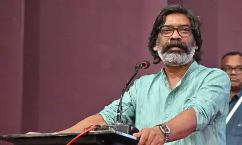 दिग्गज गायिका आशा भोसले के निधन पर हेमंत सोरेन ने जताया दुख, उनके योगदान को रखा जाएगा हमेशा याद