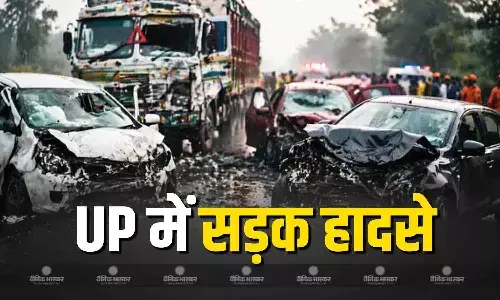 यूपी के हापुड़, मथुरा और अलीगढ़ में हुई दुर्घटना, कई लोगों की मौत कई लोग घायल यूपी के हापुड़, मथुरा और अलीगढ़ में हुई दुर्घटना, कई लोगों की मौत कई लोग घायल