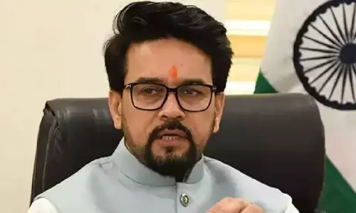 सदन में विपक्ष के रवैये से भड़के बीजेपी सांसद अनुराग ठाकुर, बताया महिला आरक्षण बिल का विरोधी