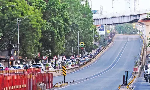 हीट वेव - जिलाधिकारी के आदेश से आज बंद रहे स्कूल-कॉलेज, स्वास्थ्य पर पड़ सकता था असर, बढ़ रही है तपिश