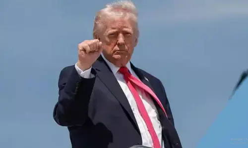 पिछले 47 सालों से अटका हुआ है अहम समझौता ट्रंप ने ईरान की तारीफ के तुरंत बाद दी चेतावनी