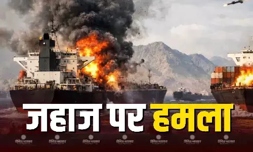 स्ट्रेट ऑफ होर्मुज पर बढ़ा तनाव, जहाज पर हमले की खबर, IRGC ने दी सख्त चेतावनी