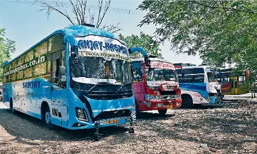कई बार चेतावनी इसके बाद भी असर नहीं, अब प्रशासन की सख्ती से हड़कंप