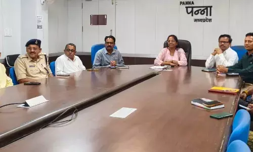 मनाया गया सिविल सेवा दिवस,  एनआईसी वीसी कक्ष में हुआ कार्यक्रम का आयोजन