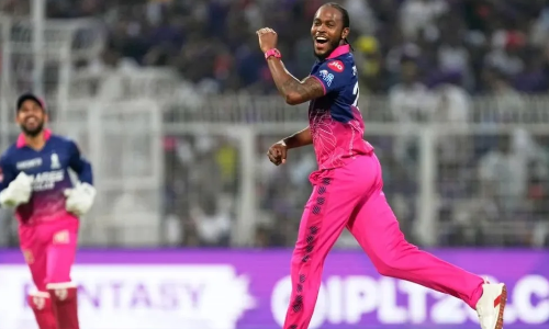 लखनऊ के खिलाफ मैच में जोफ्रा आर्चर ने रचा इतिहास, बुमराह से लेकर हेजलवुड जैसे दिग्गजों को छोड़ा पीछे