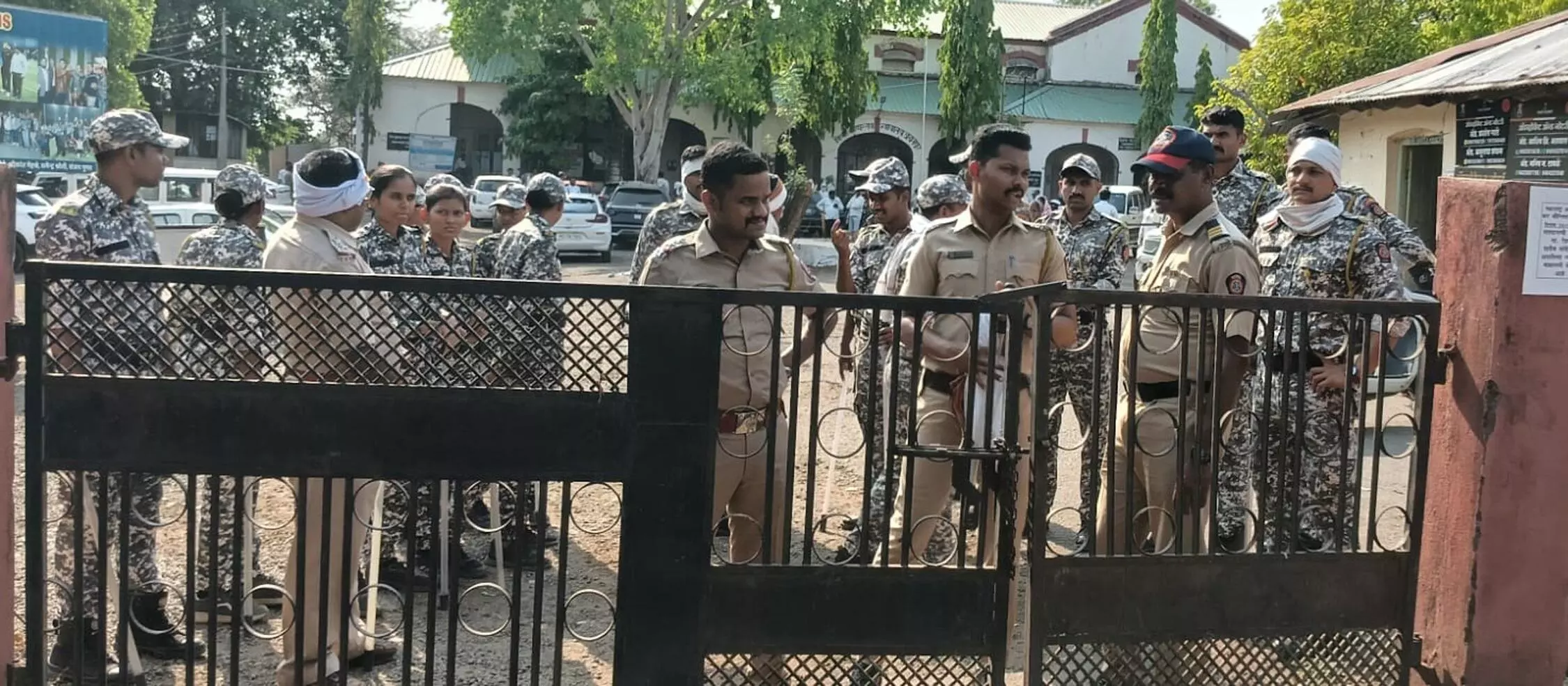 स्नैप चैट डेटा से खुलेगा राज कि कितनी लड़कियों के संपर्क में था अयान
